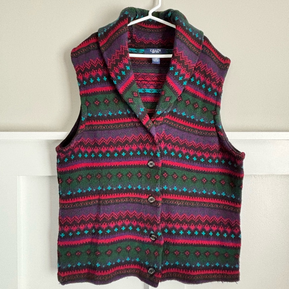 VGUC Chaps Women’s M Colorful Knit Vest with Button Front & Collar
